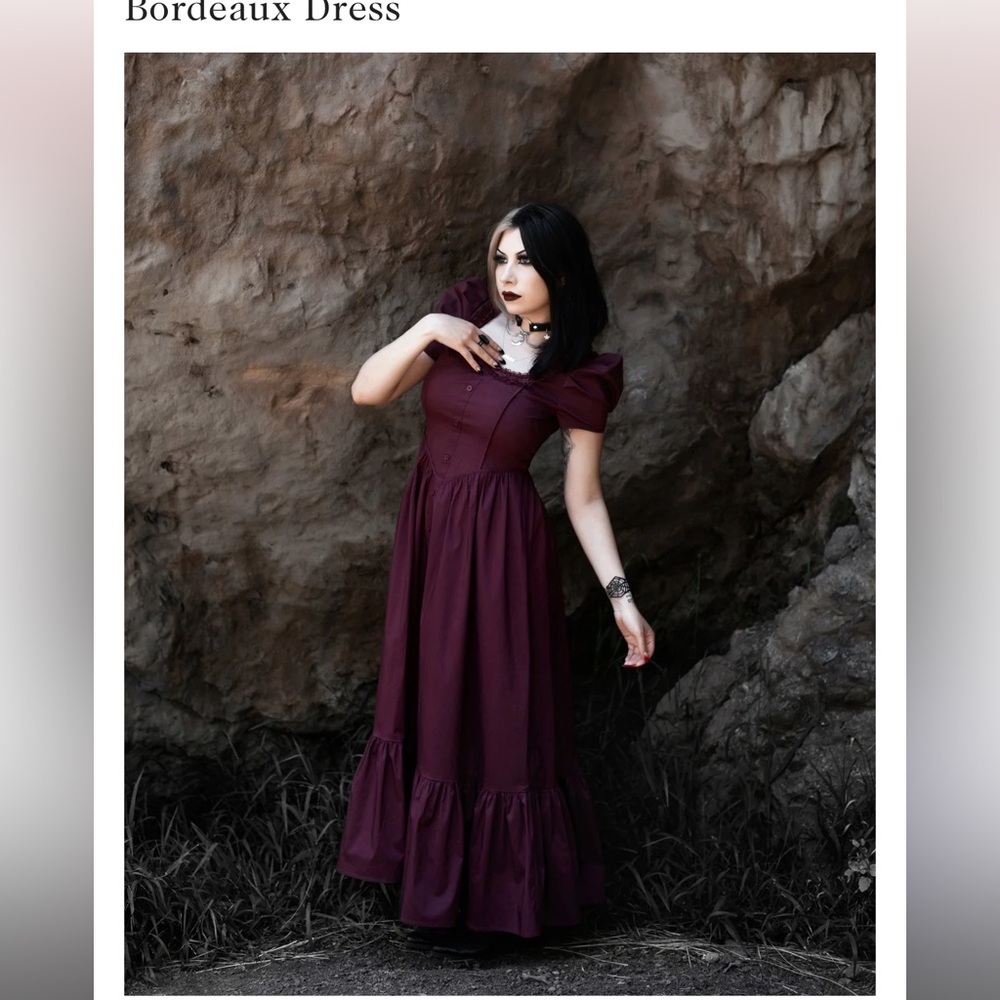 Lively Ghosts Bordeaux Dress in Burgundy Short Sleeves Size 2X Washed But Unworn